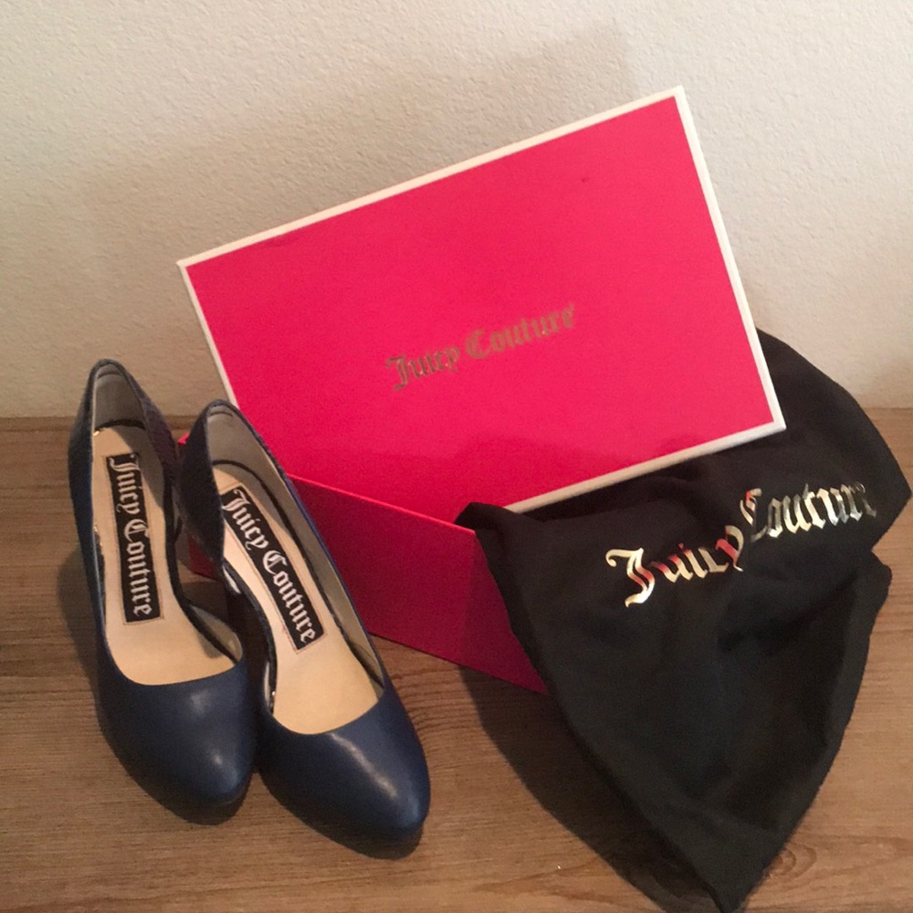 Juicy Couture pumps, NWT